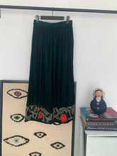 Syriana green pants gold embroidery with red flowers