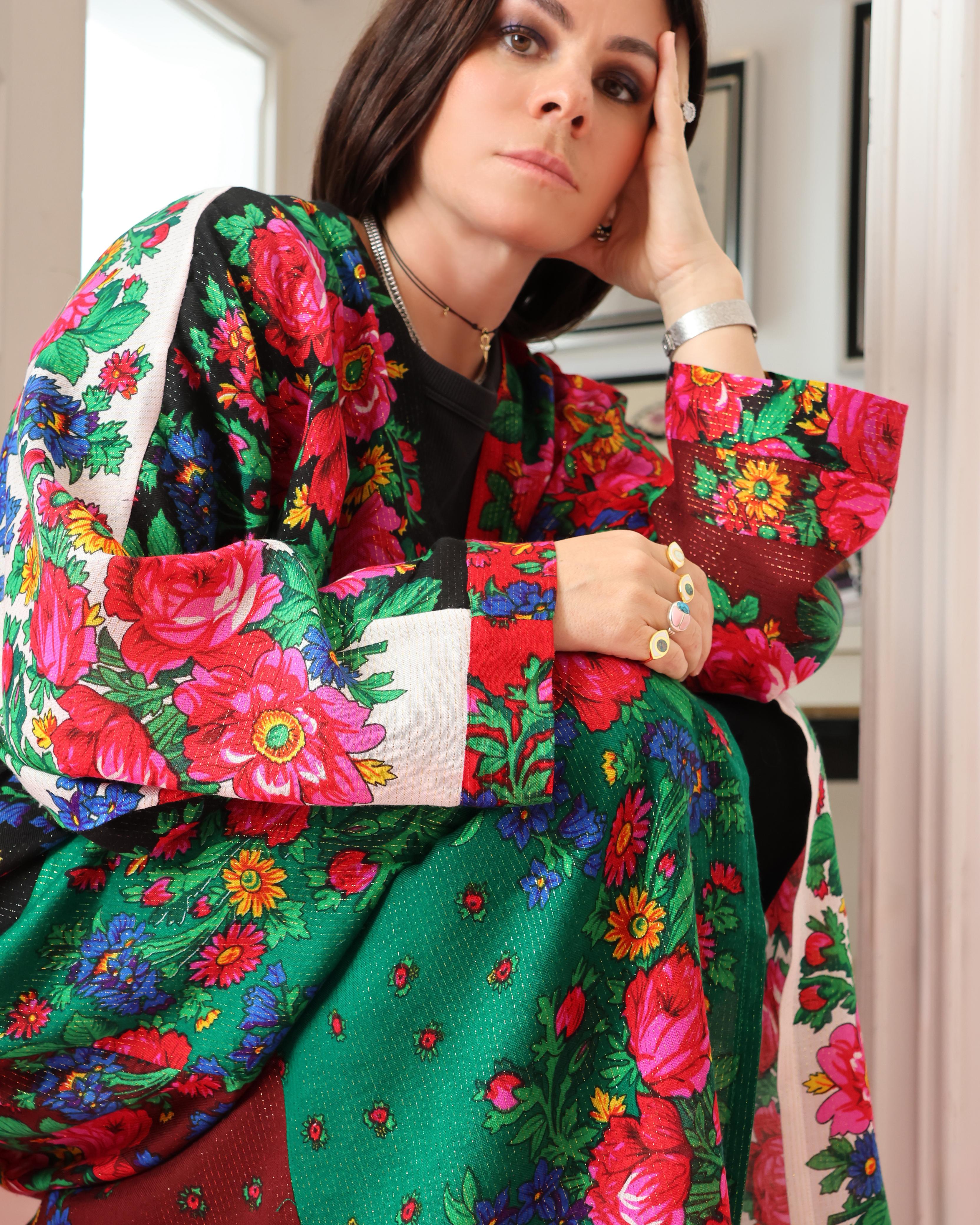 Flowery scarf abaya