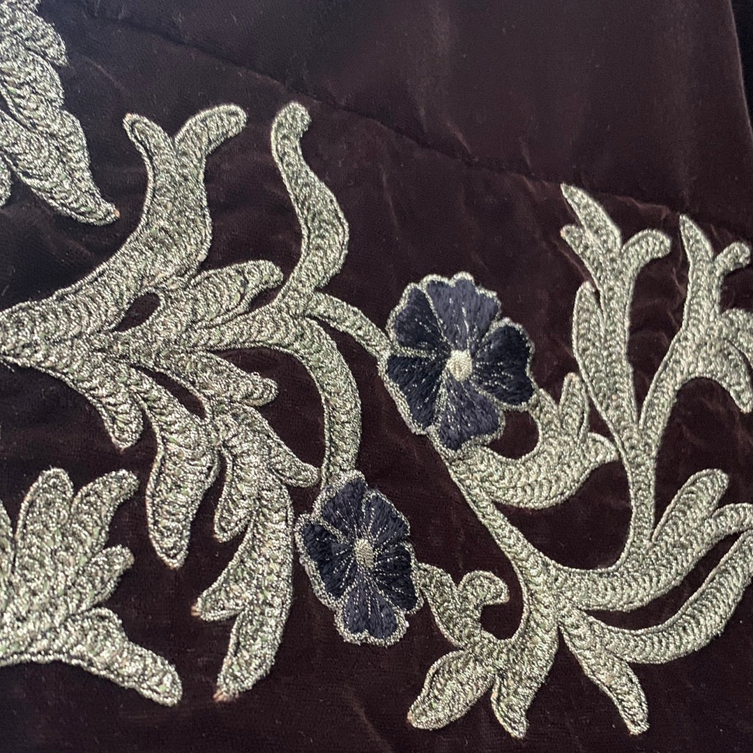 Syriana brown pants gold embroidery with black flowers