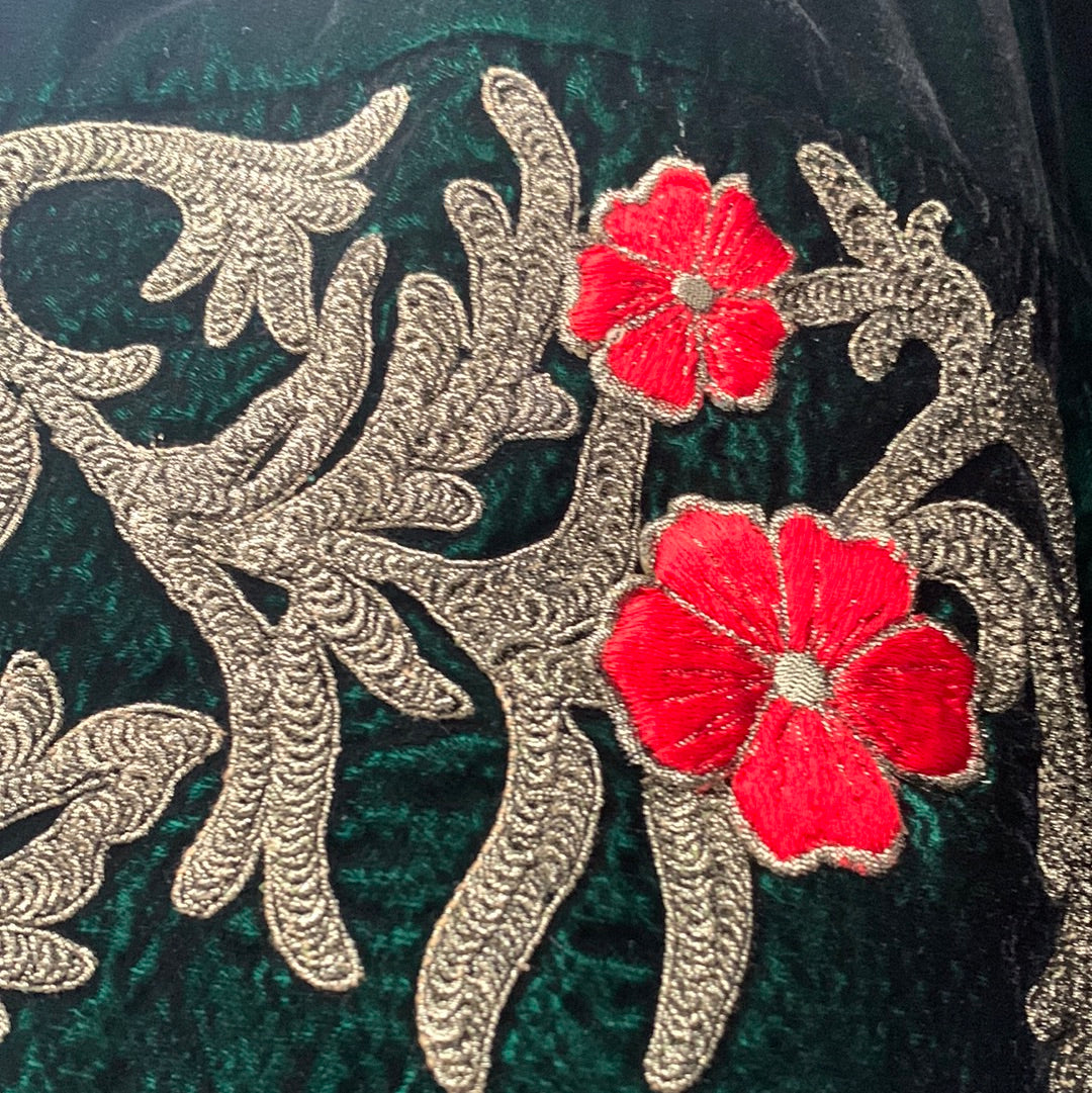 Syriana green pants gold embroidery with red flowers