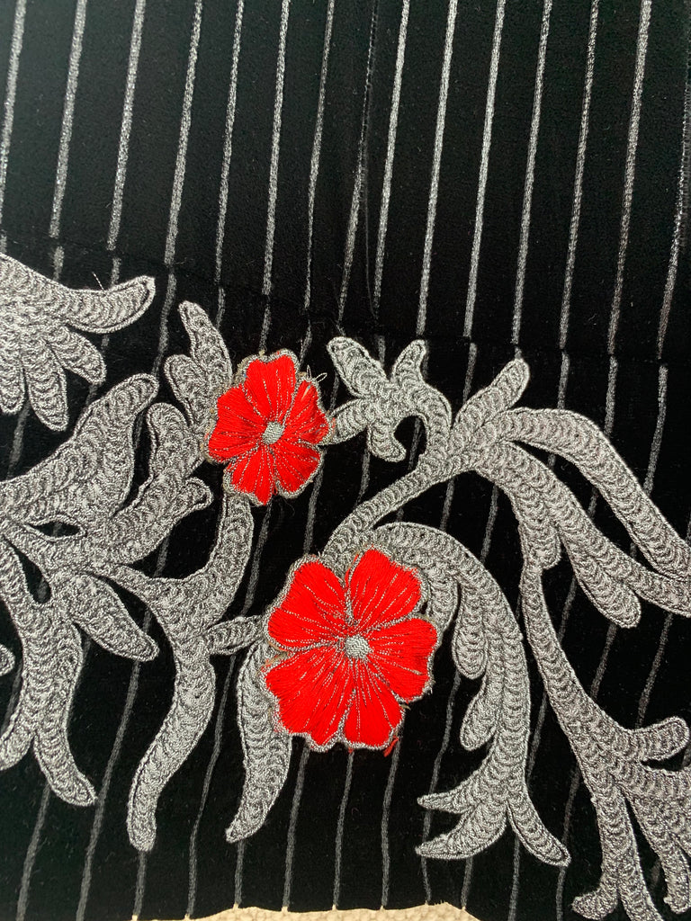Syriana black pants silver embroidery with red flowers